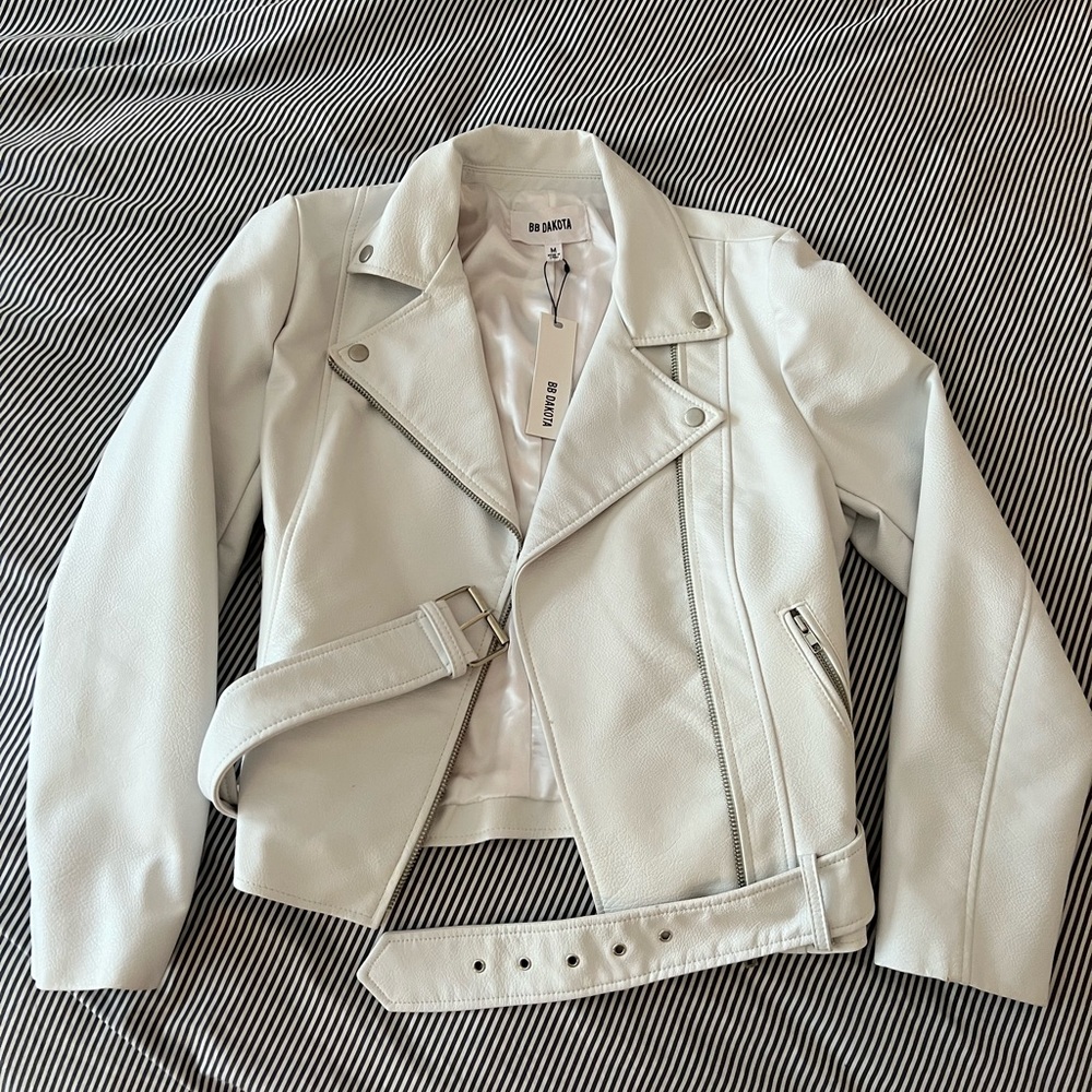 Brand new White Leather Jacket BB Dakota